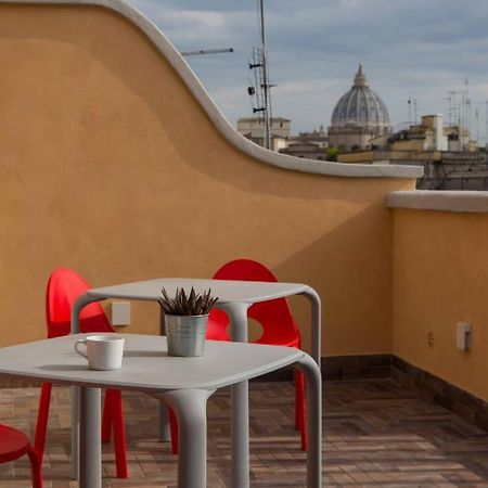 Terrazza Giuliana Rooftop Рим Экстерьер фото