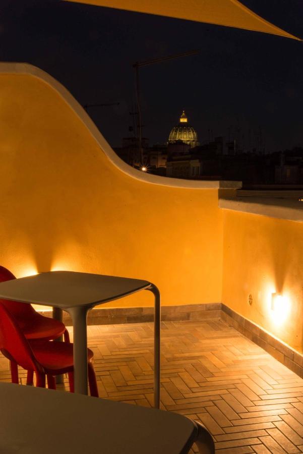 Terrazza Giuliana Rooftop Рим Экстерьер фото